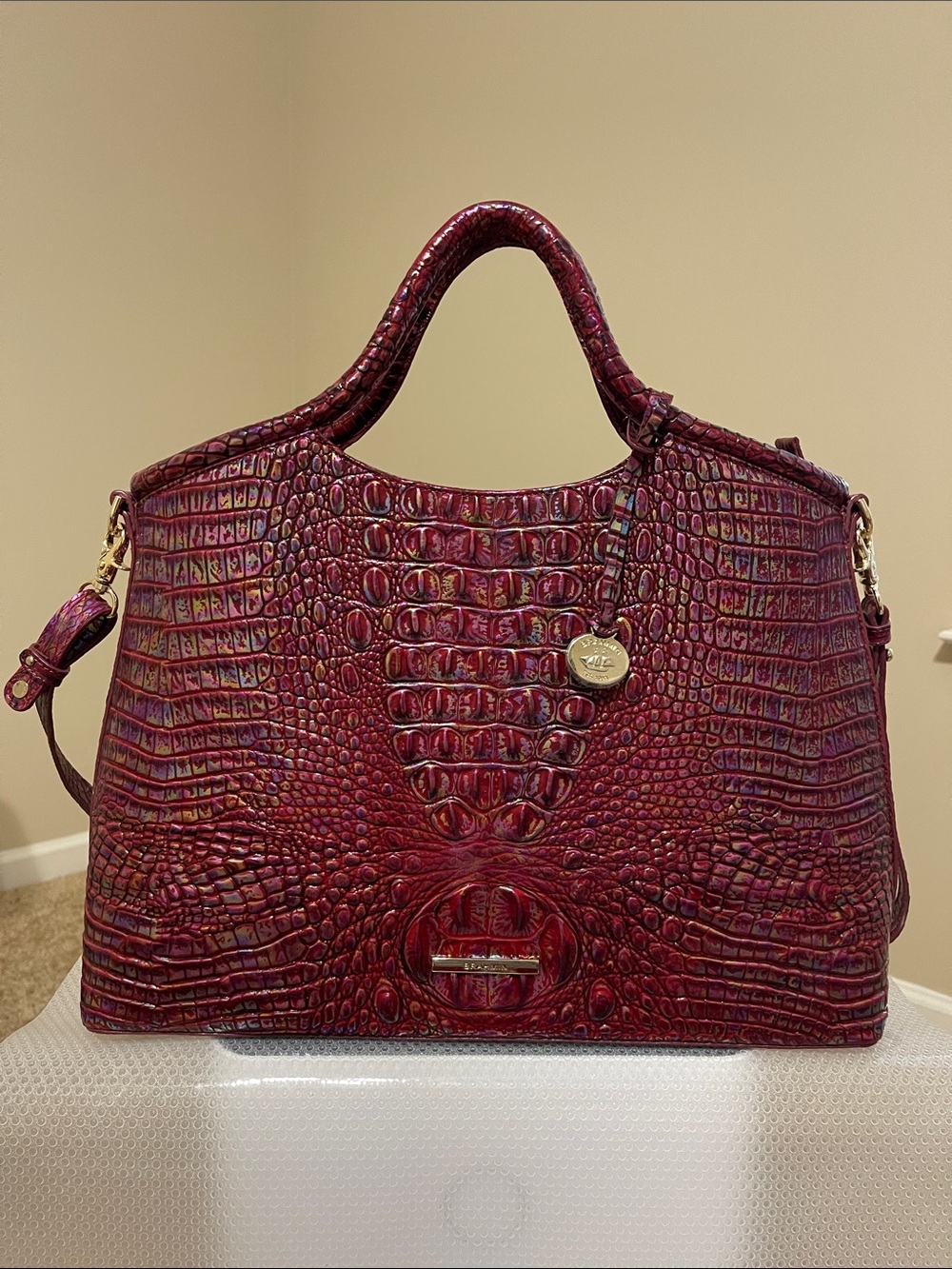 Women's Burgundy Croc-Embossed Tote Bag - Elegant Structured Carryall